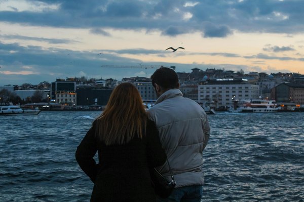 Peut-on trouver une croisière qui propose des cours de cuisine japonaise avec des chefs locaux?